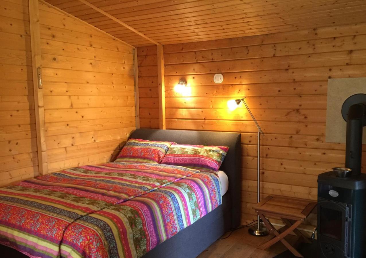 Romantic Wooden Lodge,Sauna,Schwimmteich,Alleinstehend,Absolut Ruhig Hessisch Oldendorf Eksteriør billede